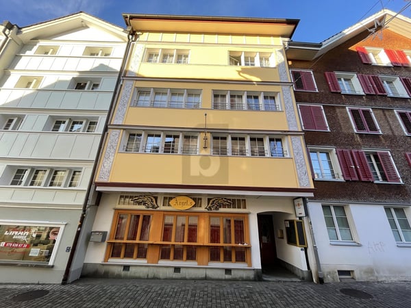 MODERNER INNENAUSBAU IM HERZEN DER STADT 1