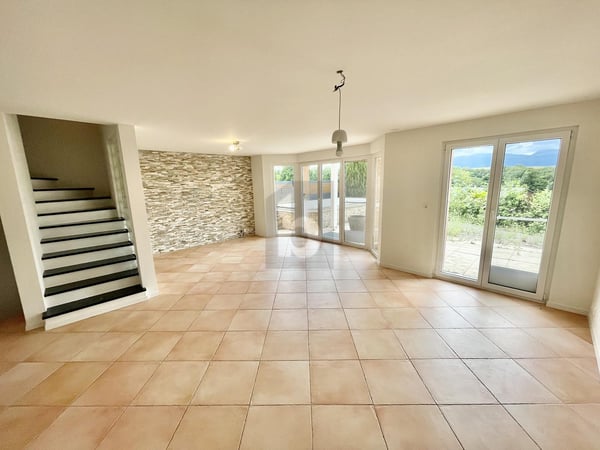 MAGNIFIQUE AVEC JARDIN DANS UN CADRE PAISIBLE 4