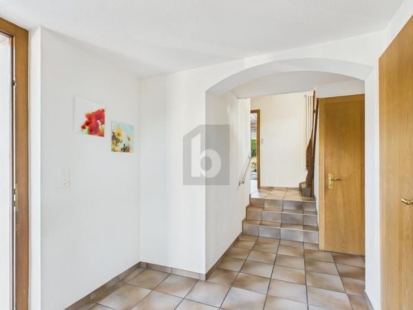 FAMILIENFREUNDLICH MIT GARTEN! 2