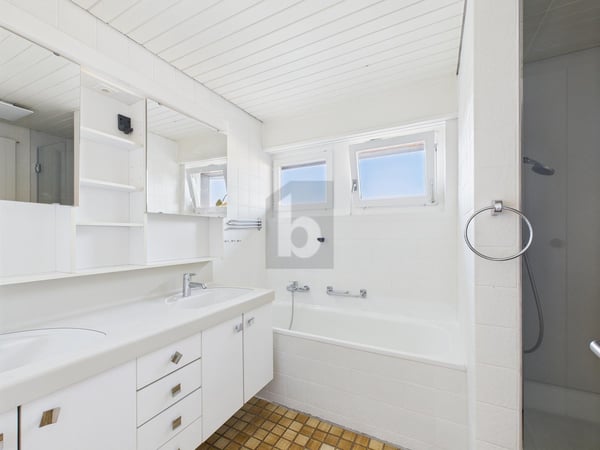 FAMILIENFREUNDLICH MIT GARTEN! 5