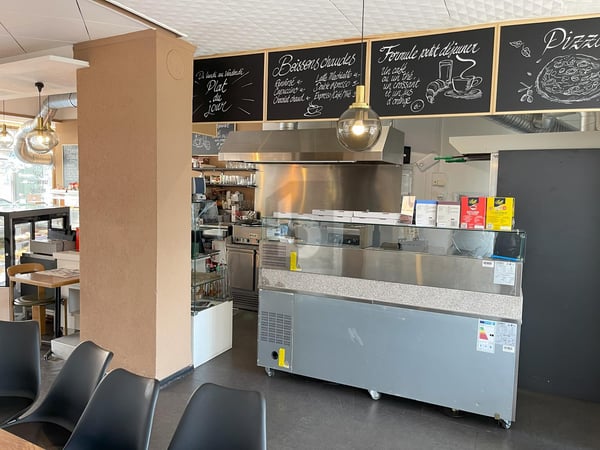 CENTRAL AVEC VUE SUR LE LAC 2