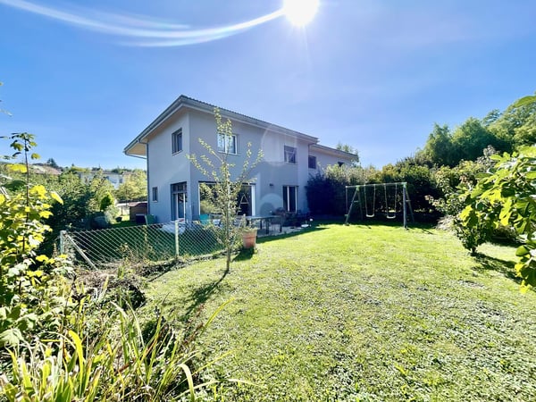 SPLENDIDE SPACIEUSE AVEC STUDIO INDÉPENDANT 1