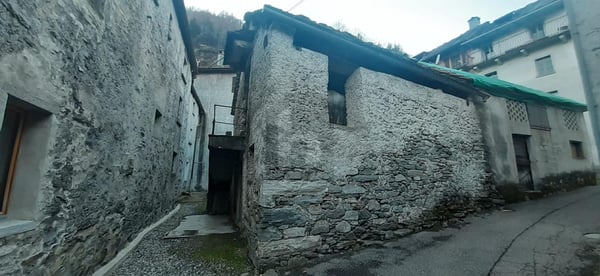 RUSTICO DA RISTRUTTURARE 2