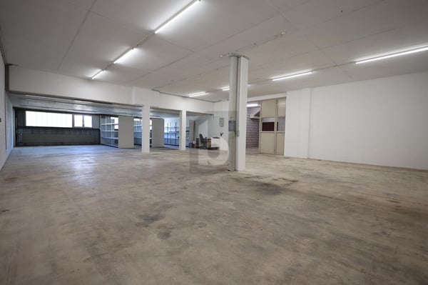 WERKSTATT ODER LAGERRAUM SOFORT VERFÜGBAR 2