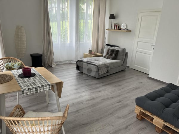 CHARMANT, LICHTDURCHFLUTET UND SONNIG 2