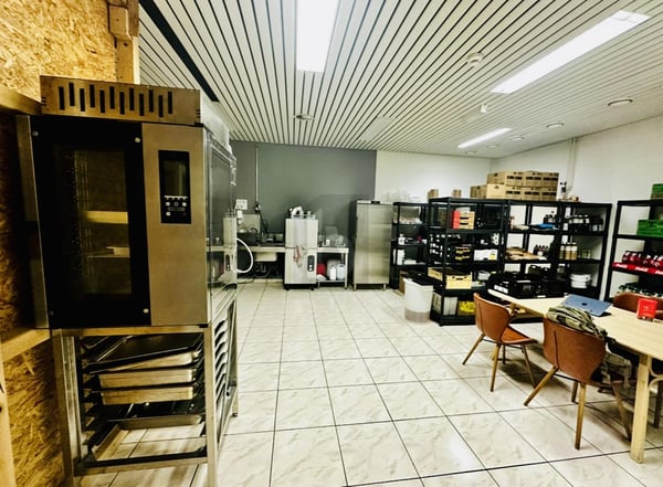 POKE BOWLS, SITUATION IDEALE, EQUIPEMENT COMPLET 3