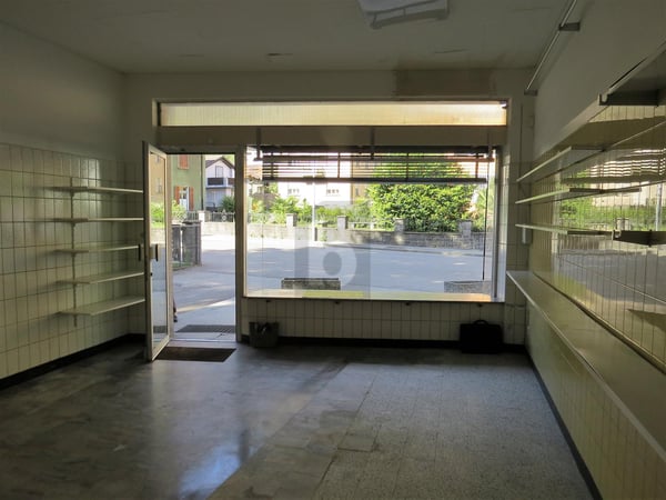 IDEALE SPAZIO COMMERCIALE 1