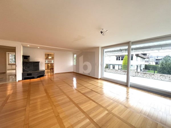 GROSSZÜGIGE RÄUME MIT HERRLICHER SEESICHT 5