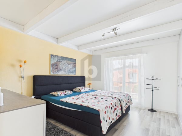 LICHTDURCHFLUTET MIT PARADIESISCHEM GARTEN 4