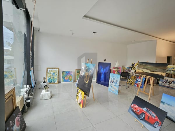 LADEN, STUDIO, BÜRO, ATELIER AN TOPLAGE 2