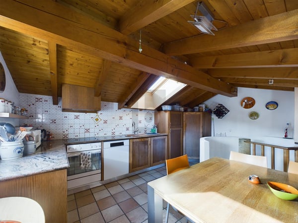 CON VISTA APERTA SUI MONTI 4