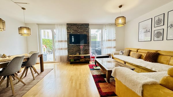 FAMILIENFREUNDLICH MIT CHARME IN ZENTRALER LAGE 2