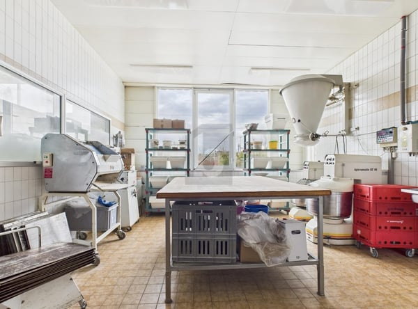 SURFACE FLEXIBLE ET BIEN DESSERVIE 2