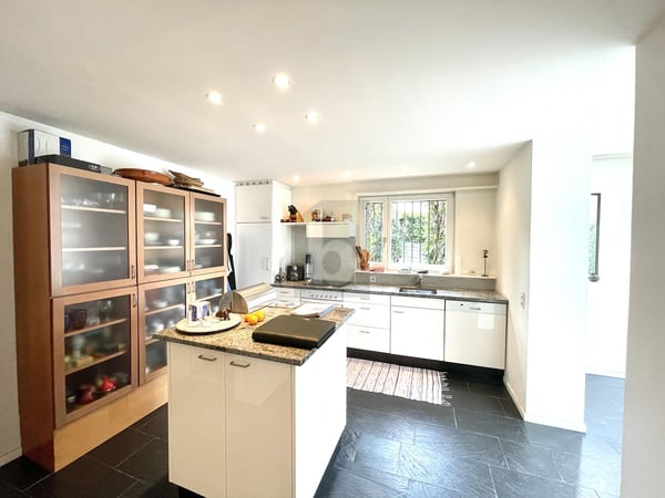 UNIFAMILIARE-BIFAMILIARE CON GIARDINO 2