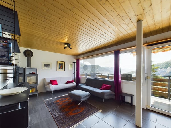 HERRLICHES PANORAMA VON DER SONNE VERWÖHNT 2