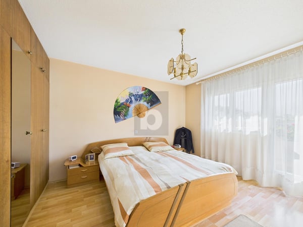 SPACIEUX ET LUMINEUX AVEC UNE VUE MAGNIFIQUE 3