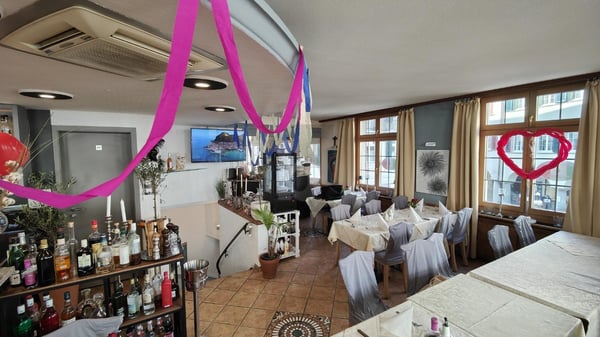 ZENTRAL UND HOCHFREQUENTIERTE LAGE 3