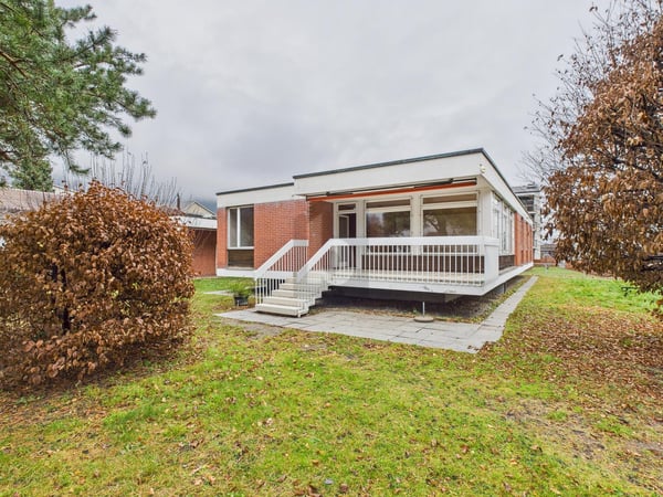 ZENTRALE LAGE MIT GROSSEM GARTEN 5