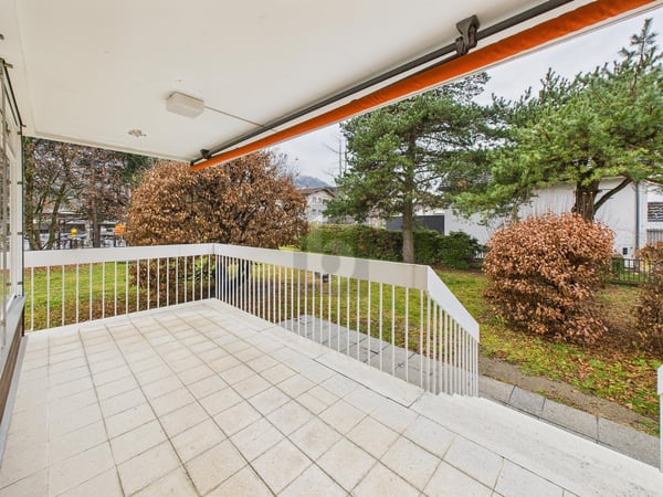 ZENTRALE LAGE MIT GROSSEM GARTEN 4