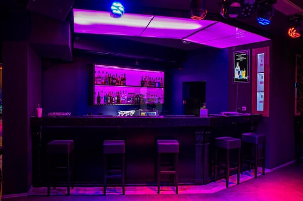 TRAUMHAFTER CLUB IN BESTER INNENSTADTLAGE 2