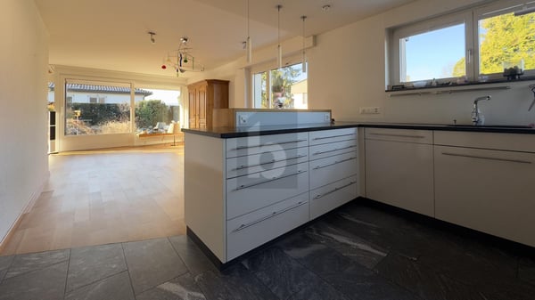 EXKLUSIV, SONNIG UND FAMILIENFREUNDLICH 4