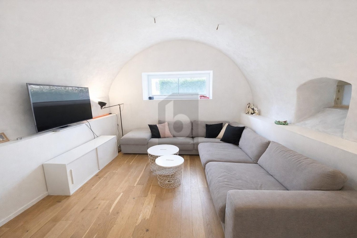 Immobilie in Suscévaz - Prächtig renoviert mit 36 m² Terrasse - Bild 3