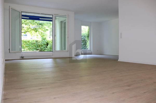 ZENTRALE LAGE MIT GARTENSITZPLATZ 3