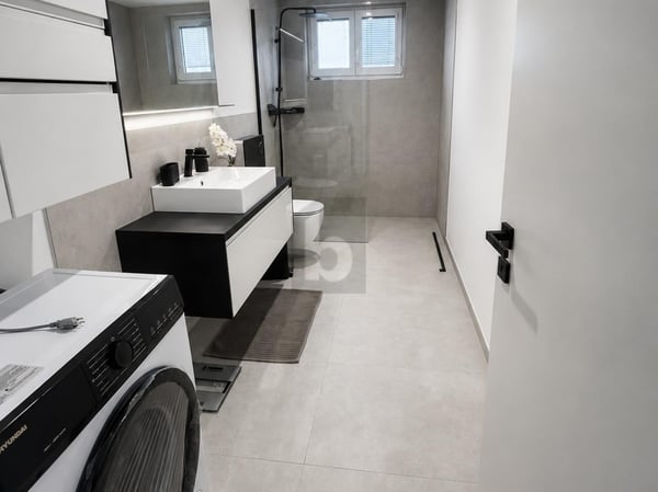 GROSSZÜGIG IN MODERNEM DESIGN 3