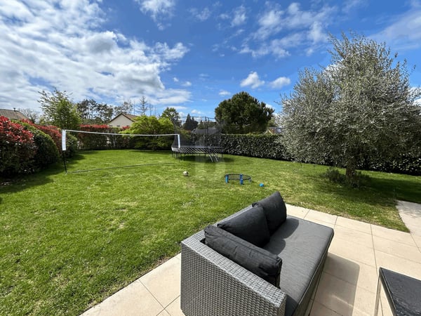 CADRE DE VIE FAMILIAL AVEC JARDIN 5