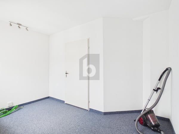 FLEXIBEL - AN SEHR GUTER LAGE 3