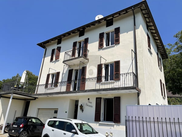 UNIFAMILIARE CON MONOLOCALE ANNESSO 5