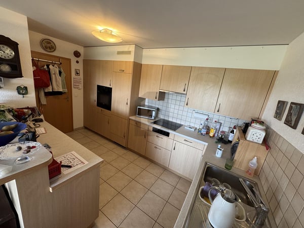 GEPFLEGT MIT BALKON UND BEGRÜNTEM INNENHOF! 4