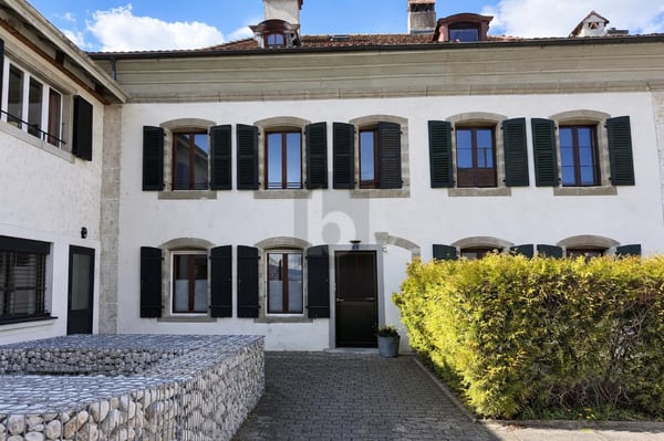 CHARME VILLAGEOIS, LUMIÈRE ET CONFORT MODERNE 1