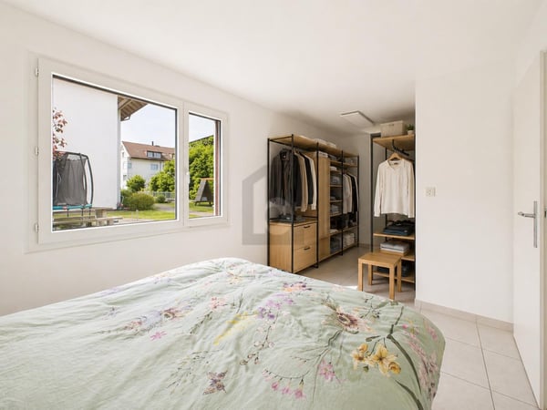 FAMILIENFREUNDLICH MIT GARTEN UND TIEFGARAGE 5