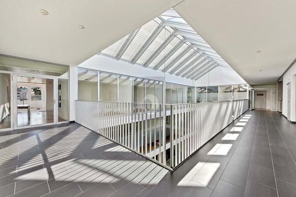 RIESIGE PRODUKTIONSHALLE IDEAL FÜR IHR BUSINESS 4
