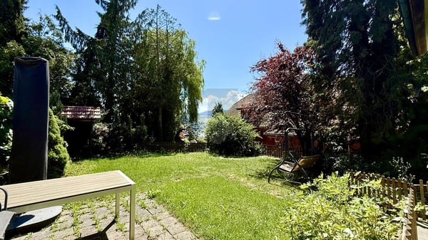 HEIMELIG MIT GROSSEM GARTENSITZPLATZ 4