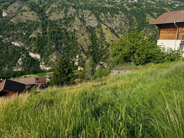 TERRAIN CONSTRUCTIBLE AVEC VUE DÉGAGÉE 5