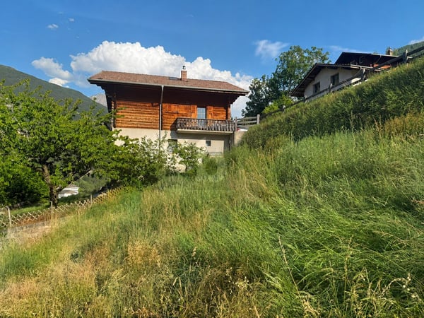 TERRAIN CONSTRUCTIBLE AVEC VUE DÉGAGÉE 4