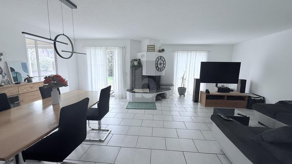 HÖCHSTER KOMFORT, MIT SAUNA, WHIRLPOOL & GARTEN 3