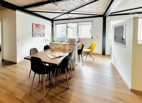 ESPACE DE TRAVAIL MODERNE ET INSPIRANT 2