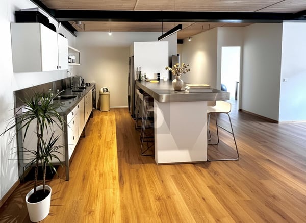 ESPACE DE TRAVAIL MODERNE ET INSPIRANT 3