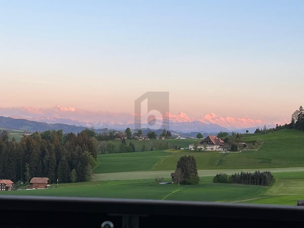 GEDIEGEN, TOP AUSSICHT, IM EIGENTUMSTANDARD 5