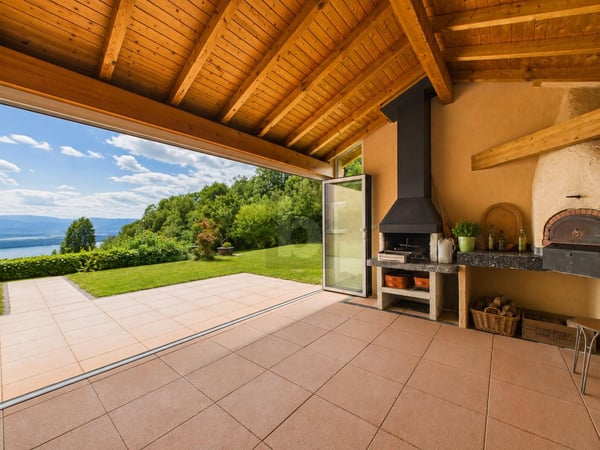 DE STANDING AVEC MAGNIFIQUE VUE ET PISCINE 3
