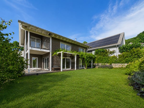 NACHHALTIG, MIT SMART-HOME UND SOLARANLAGE 1