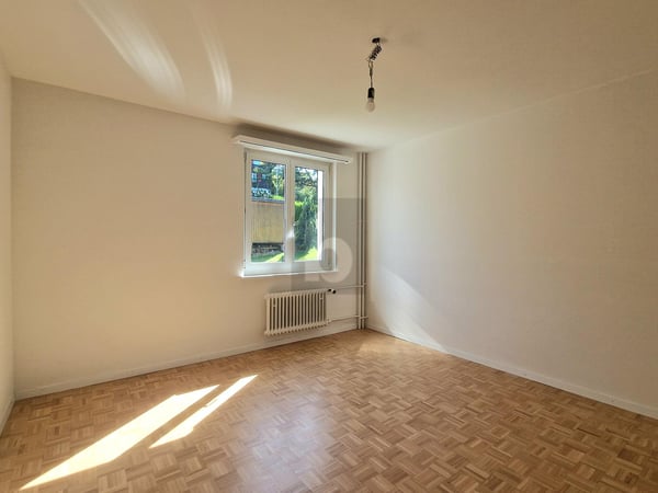 PRAKTISCH, MIT BLICK INS GRÜNE 4