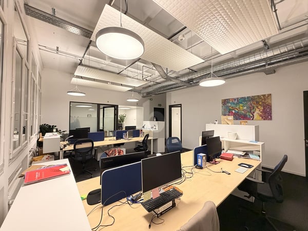 INDÉPENDANT, CALME & CENTRAL 3