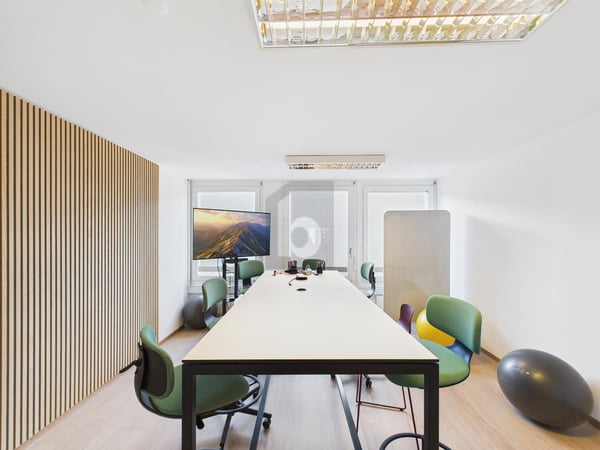 DYNAMIQUE, MODERNE & BIEN SITUÉE 4