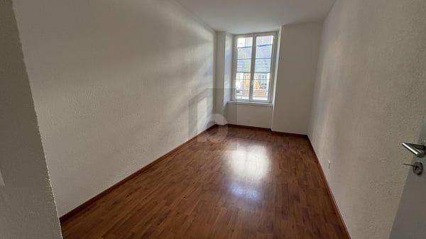 RÉCEMMENT RÉNOVÉ, LUMINEUX & SPACIEUX 4
