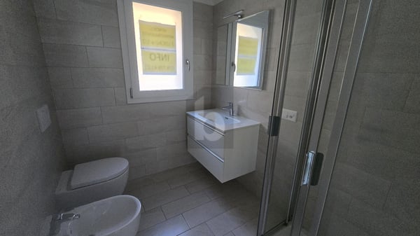 MODERNO E LUMINOSO 5