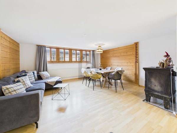 SOFORT BEZUGSBEREIT NAHE FLIMS, LAAX, DISENTIS 1